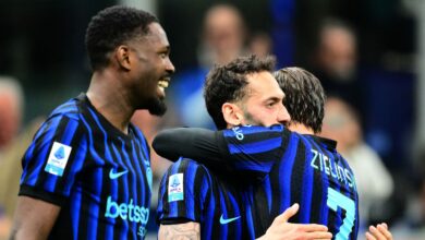 إنتر يحسم تجديد هاكان تشالهان أوجلو ويبعد جالطة سراي