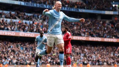 هالاند يتفوق على كين: هاتريك استثنائي يضع السيتي في المقدمة