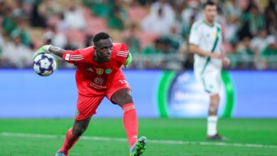 حارس الأهلي ميندي “أخطبوط” لا يتوقف عن إنقاذ أهلي جدة