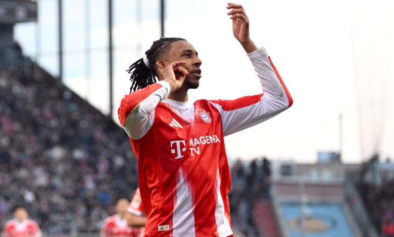 مايكل أوليسي.. مشجع باولي يحاول إبعاده بهدوء