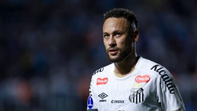 نيمار يشتبك مع جماهير سانتوس بعد تعادل كوبا سود أمريكانا