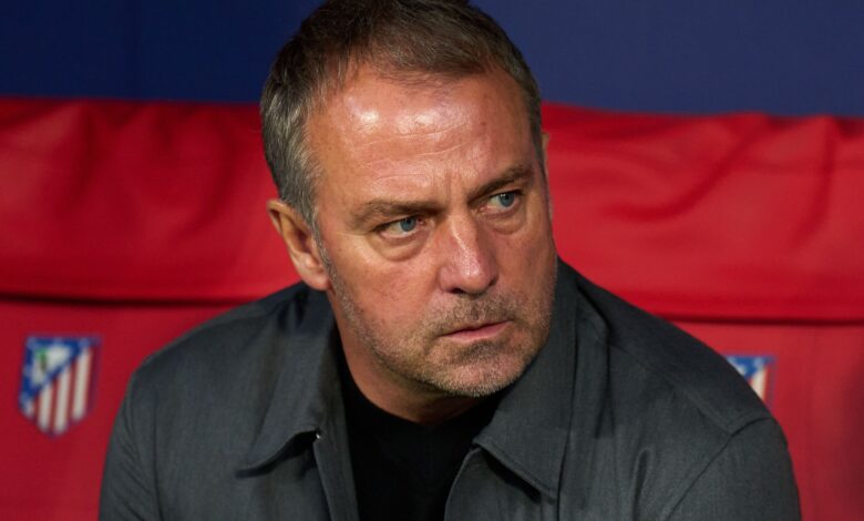 برشلونة: هل يغير فليك فلسفته لإصلاح الدفاع؟