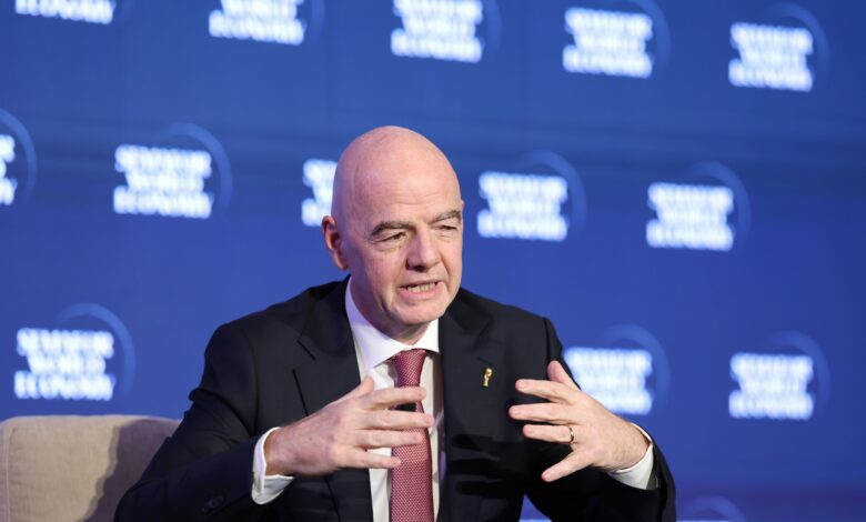 إنفانتينو يؤكد فصل الرياضة عن السياسة بمشاركة إيران في كأس العالم 2026