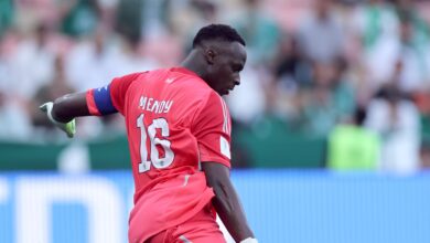 إدوارد ميندي يوجه رسالة نارية لجماهير الأهلي بعد التأهل