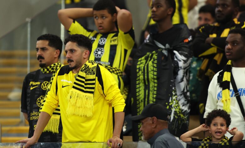 أزمات اتحاد جدة.. غياب وتأخير وتمرد يهز “العميد”