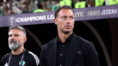 كواليس مفاجئة.. عائق مالي منع يايسله من تدريب نادٍ سعودي