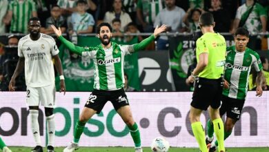 صحفي مدريدي: ما حدث أمام ريال بيتيس “فضيحة وعار”