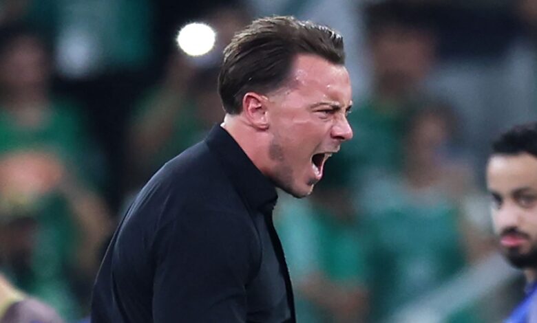 فيديو يايسله.. جماهير النصر تهنئ مدرب الأهلي بلقب آسيا