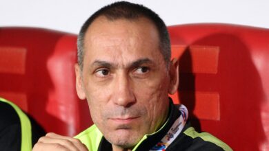 دونيس مدرب المنتخب السعودي أمام تحدٍ صعب قبل المونديال