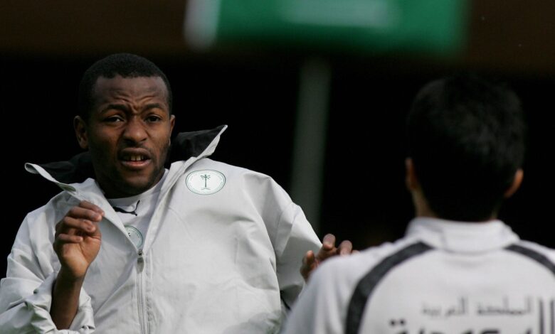 مالك معاذ: كذبة الأهلي منعت انتقاله للهلال والاتحاد