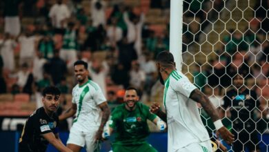 الأهلي يستعيد بريقه ويزيح الهلال مؤقتًا.. بثلاثية في شباك ضمك