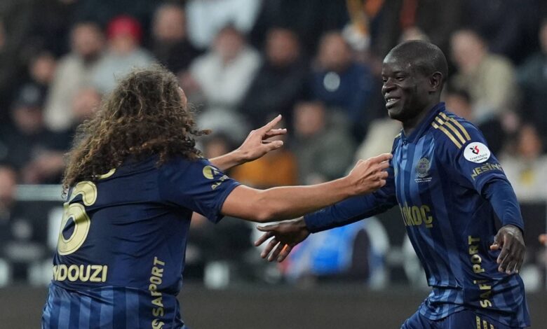 نغولو كانتي يقود فنربخشة إلى فوز ساحق 4-0