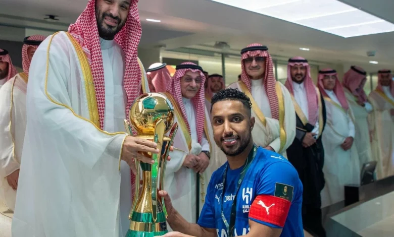 الهلال يتوج كأس الملك 2026 بتتويج ولي العهد