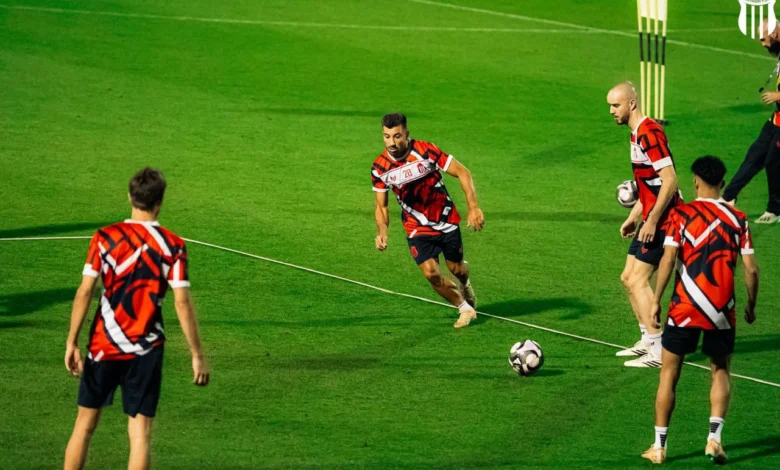 الرياض يستضيف الفتح بحثاً عن أمل البقاء