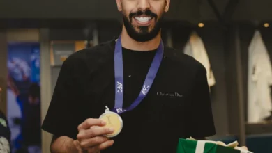 الأهلي يكرّم الرشيدي بميدالية وساعة بعد إنجاز دوري أبطال آسيا