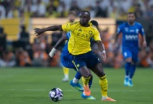على طريقة كرة اليد.. النصر يتعثر في الرمق الأخير