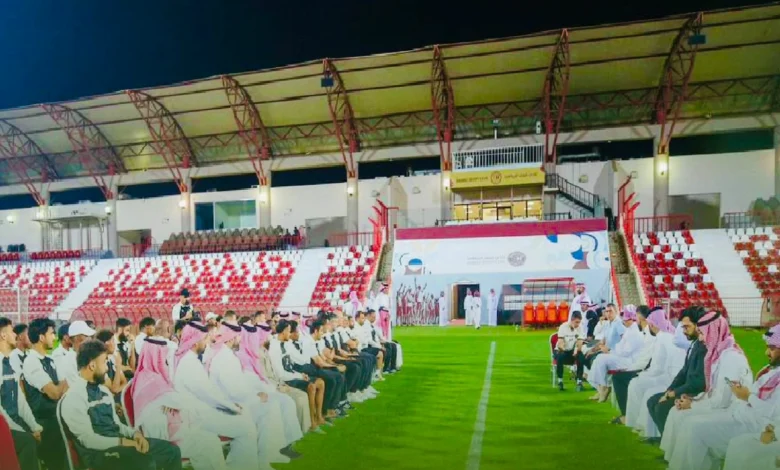 أمير عسير يحفّز ضمك قبل لقاء الفيحاء.. غداً