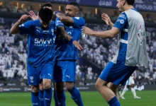 الهلال يؤجل حسم لقب الدوري إلى الجولة الأخيرة