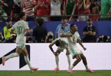 كأس العالم 2026: الجزائر تضمن مقعدًا في دور الـ32