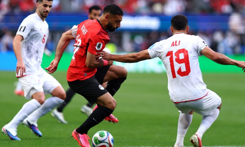 مواجهة مصر وأستراليا.. هل تمنح آسيا قبلة حياة؟