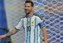 كريستيان روميرو يواجه عائقاً فنياً يبعده عن برشلونة رغم توصية ميسي