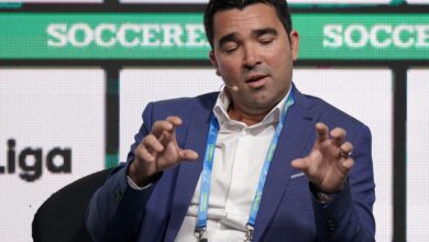 صفقة برشلونة المستقبلية.. ضم جوني هيرنانديز رسميًا