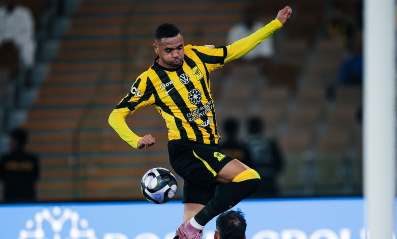 يوسف النصيري يرحل عن الاتحاد السعودي بقرار إداري صادم للموسم
