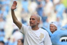 مانشستر سيتي يعرض مقتنيات جوارديولا في مزاد علني