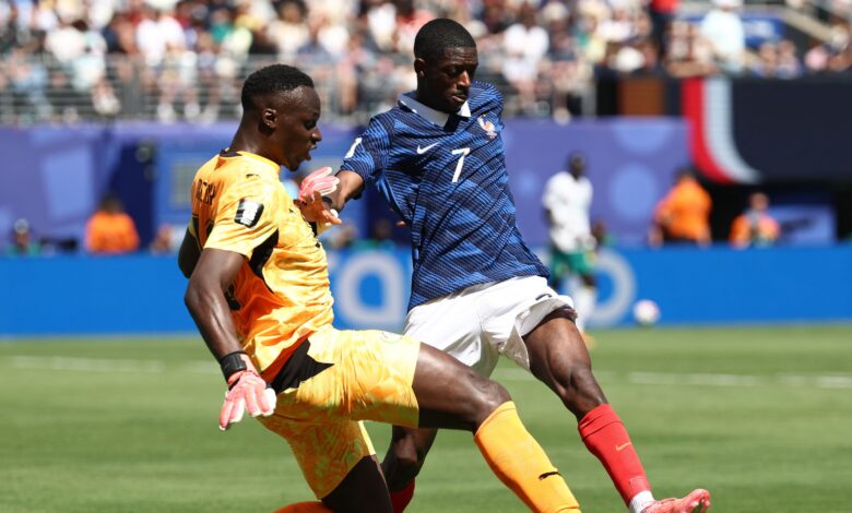 إدوارد ميندي يفتح النار على الاتحاد السنغالي بعد المونديال