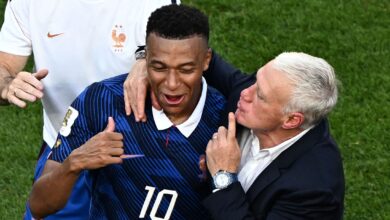 ديشامب: باراجواي استخدمت كل الحيل وطلبت حماية مبابي