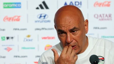 حفيظ دراجي يُحيي حسام حسن برسالة نارية قبل مواجهة الأرجنتين