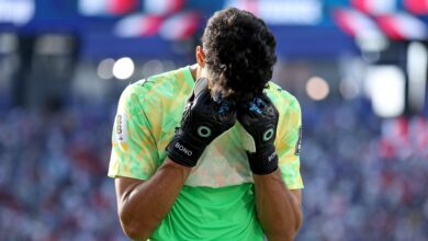 ياسين بونو.. الهلال يدرس التخلص من حارسه المغربي قريباً