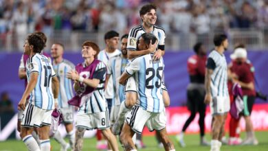 جوليان ألفاريز يضع برشلونة في ورطة بقيمة 150 مليون يورو