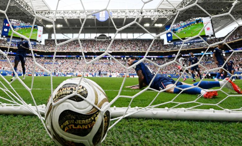 انهيار فرنسا التاريخي أمام إنجلترا في مونديال 2026
