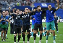 لاعبي الأرجنتين أمام تهديد الغياب عن نهائي كأس العالم