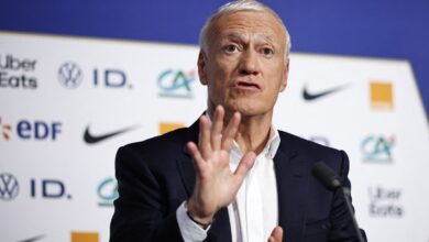 ديدييه ديشامب يرفض منح لاعبي فرنسا جولة حرة قبل موقعة إنجلترا