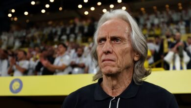 جورجي جيسوس يعود إلى النصر بعد غياب شهرين