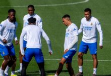 كامافينجا يصر على البقاء في ريال مدريد رغم اهتمام يونايتد