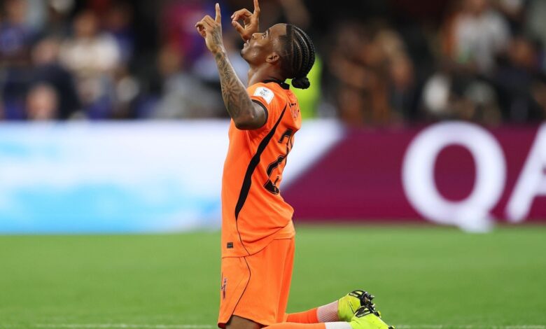 كريسينسيو سمرفيل لاعب الهلال الجديد