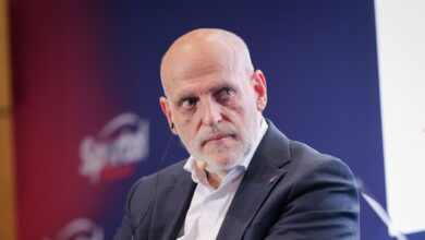 تيباس يهاجم الخليفي: لن يكون رئيساً جيداً لفيفا