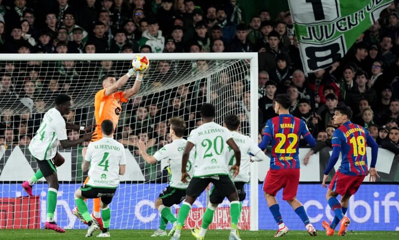 برشلونة يعلن أولى إشارات الموسم الجديد عبر القميص رقم 1