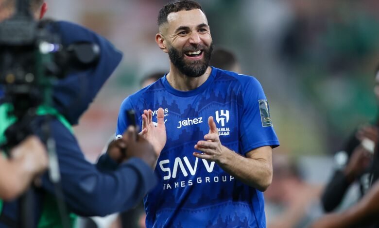 معادلة مالية معقدة مع الهلال.. بنزيما يحرج الشباب