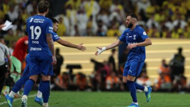 الهلال يتصدر الترشيحات.. أسطورة النصر يحسم موقفه من بطل دوري روشن