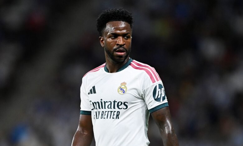 قناة ريال مدريد تفتح النار على حكم مباراة إسبانيول