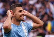 برشلونة يستعد للانقضاض على رودري.. تهديد للريال