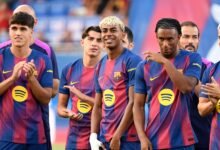 برشلونة يعلن رحيل توني فرنانديز بعد 8 أعوام