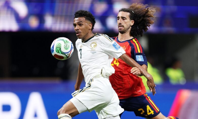أزمة مصعب الجوير.. هزازي ينتقد إدارة المنتخب