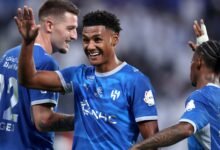 واتكينز يقود هجوم الهلال في ديربي الشباب.. موقف مارتينيلي