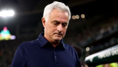 مورينيو: ظننت لاعب بيتيس مات أمام دكة البدلاء