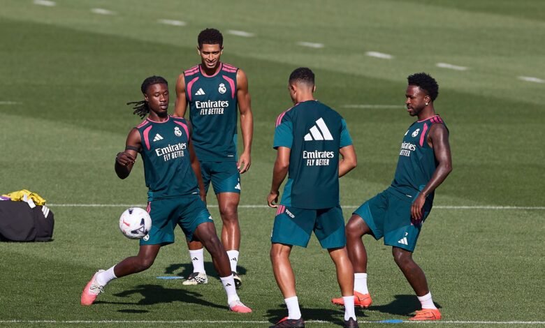 قائمة ريال مدريد لمواجهة بيتيس.. غيابات وظهور الصفقة الجديدة